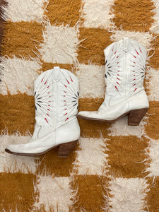 Vintage white inlay boot