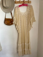 Load image into Gallery viewer, Vintage 70s gauze dress
