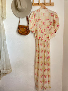 Vintage 30s 40s floral dress