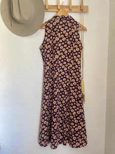 Vintage daisy dress