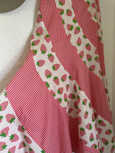 Load image into Gallery viewer, Vintage strawberry skirt

