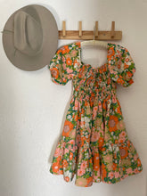 Load image into Gallery viewer, Signature Collection- Puff sleeve mini in 70s floral
