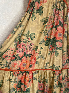 Vintage 70s floral dress