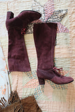 Load image into Gallery viewer, Vintage suede gogo boots
