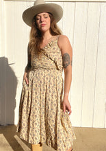 Load image into Gallery viewer, Vintage floral handmade dress

