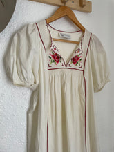 Load image into Gallery viewer, Vintage floral 70s cotton maxi
