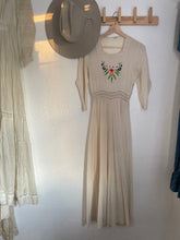 Load image into Gallery viewer, Vintage 70s cotton dress
