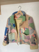 Load image into Gallery viewer, Signature Collection-Quilted cropped jacket
