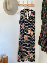 Load image into Gallery viewer, Vintage 90s romantic floral dress
