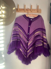 Load image into Gallery viewer, Vintage hand made poncho
