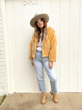 Load image into Gallery viewer, Vintage apricot teddy coat
