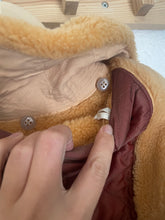 Load image into Gallery viewer, Vintage apricot teddy coat
