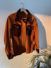 Load image into Gallery viewer, Vintage two toned suede jacket
