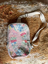 Load image into Gallery viewer, Signature Collection- Cross body bag
