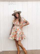 Load image into Gallery viewer, Signature Collection- Puff sleeve mini in 70s floral
